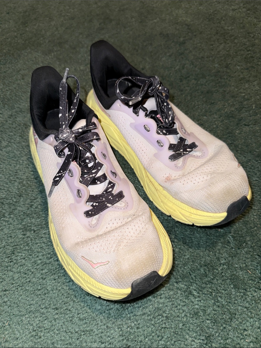 Hoka Women’s Running Shoes - Arahi 7